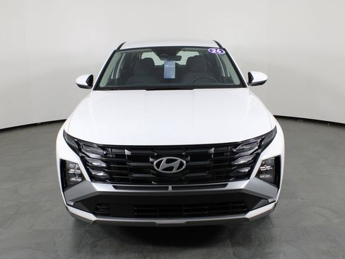 Certified 2026 Hyundai Tucson SE image 11