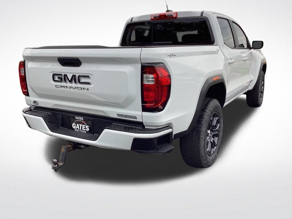 Used 2024 GMC Canyon Elevation w/ Convenience Package AWD/4WD image 9
