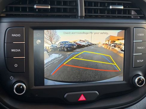 Used 2025 Kia Soul LX w/ Option Group 015 image 32