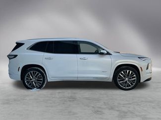 Used 2025 Buick Enclave Avenir w/ Trailering Package, 5000 lbs. video 3