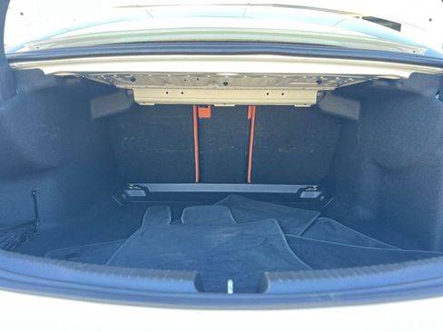 Used 2025 Mercedes-Benz C 300 Sedan image 9