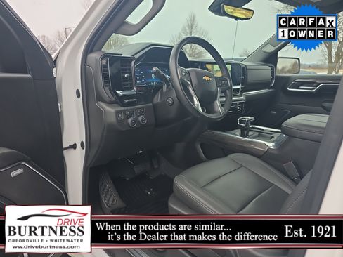 Certified 2023 Chevrolet Silverado 1500 LTZ w/ LTZ Premium Package image 9