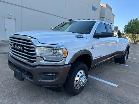 Used 2021 RAM 3500 Limited image 2