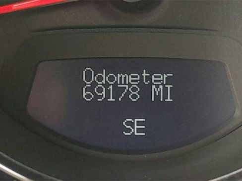 Used 2012 Cadillac CTS Luxury image 24