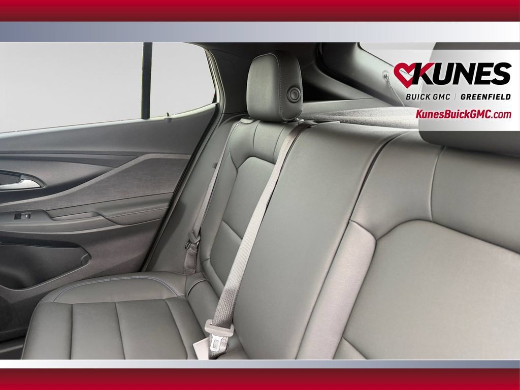 New 2026 Buick Envista Sport Touring w/ Convenience I Package FWD image 31