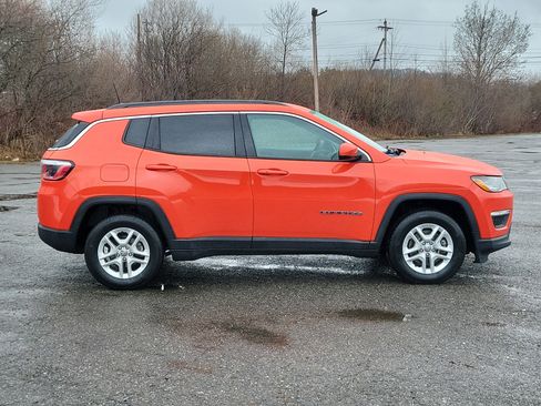 Used 2020 Jeep Compass Sport w/ Advanced Safety Group image 4
