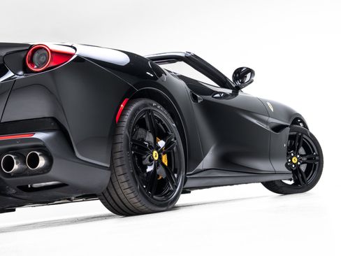 Used 2019 Ferrari Portofino image 50