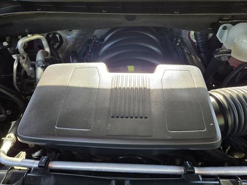 Used 2025 Chevrolet Silverado 1500 LT Trail Boss w/ LT Trail Boss Premium Package AWD/4WD image 30