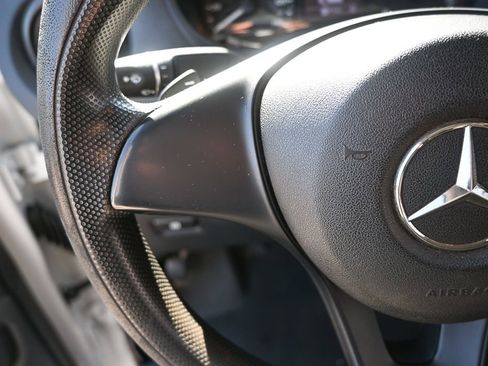 Used 2016 Mercedes-Benz Metris image 10