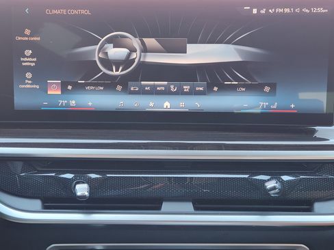 Used 2024 BMW X5 sDrive40i w/ Parking Assistance Package image 19