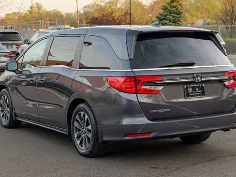 Used 2023 Honda Odyssey EX-L image 5