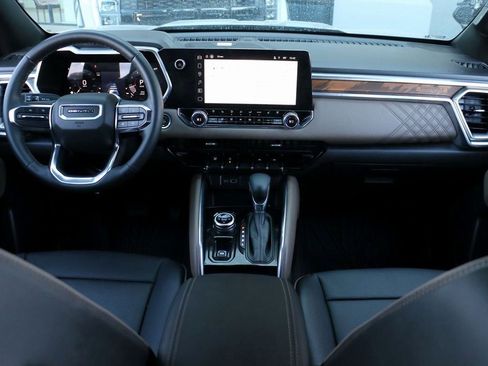 Used 2024 GMC Canyon Denali w/ LPO, Denali Black Edition image 28