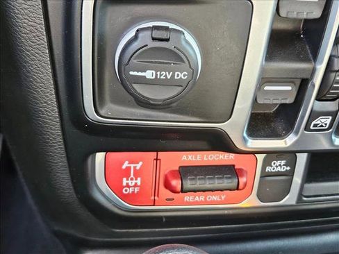 Used 2020 Jeep Gladiator Mojave w/ LED Lighting Group image 18