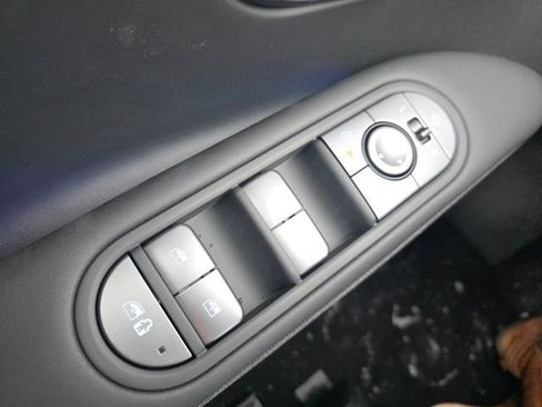 New 2026 Hyundai Ioniq 5 Limited image 16