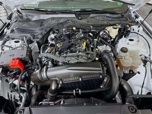 Used 2024 Ford Mustang Premium image 31