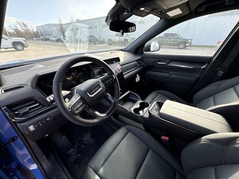 New 2026 GMC Terrain AT4 w/ Convenience Package III AWD/4WD image 10