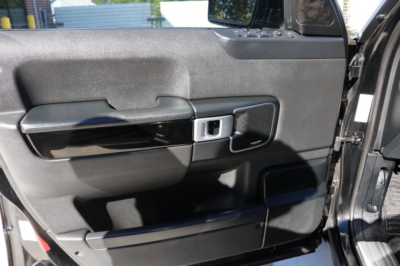 Used 2008 Land Rover Range Rover Supercharged AWD/4WD image 25