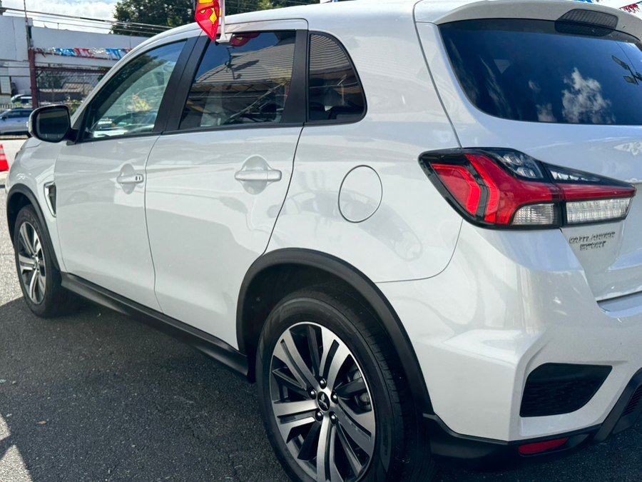 Used 2025 Mitsubishi Outlander Sport AWD image 30