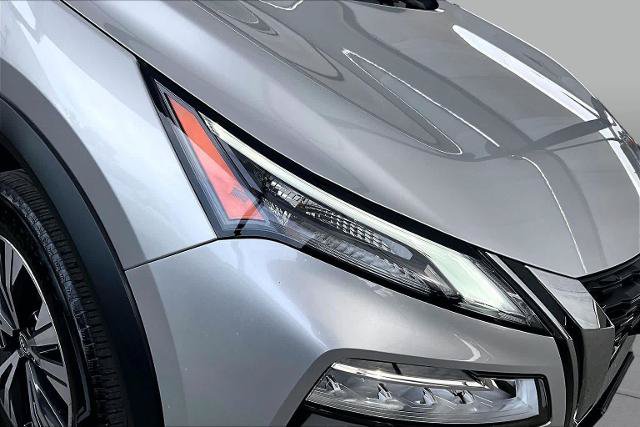 Certified 2023 Nissan Rogue SV FWD image 27