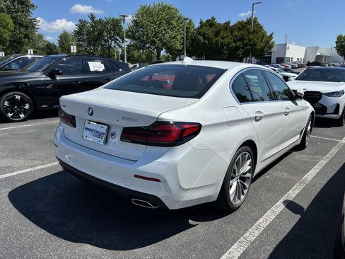 Certified 2023 BMW 530i xDrive w/ Premium Package AWD/4WD image 21