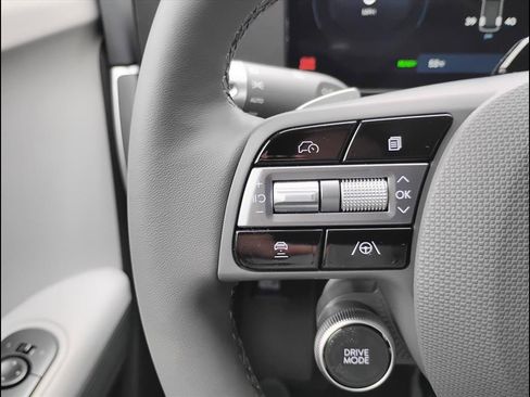 New 2026 Hyundai Ioniq 5 SE image 22