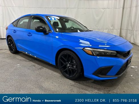 Used 2022 Honda Civic Sport image 2