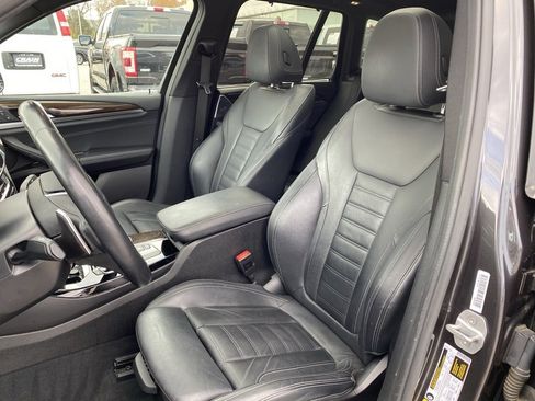 Used 2019 BMW X3 xDrive30i w/ Premium Package image 24