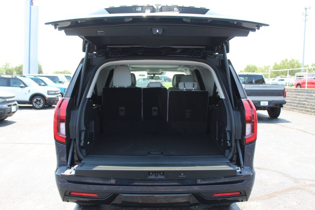 New 2027 Ford Expedition Max Platinum AWD/4WD image 17