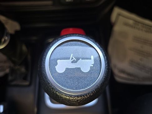 Used 2021 Jeep Wrangler Unlimited Sport AWD/4WD image 60