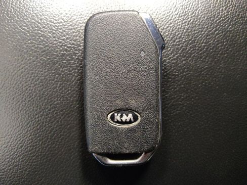 Used 2021 Kia Sportage LX AWD/4WD image 32