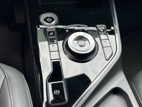 New 2026 Kia Niro Wind w/ Wind Preserve Package FWD image 25