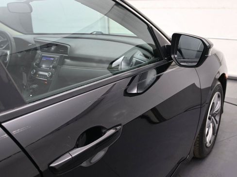 Used 2019 Honda Civic LX image 14