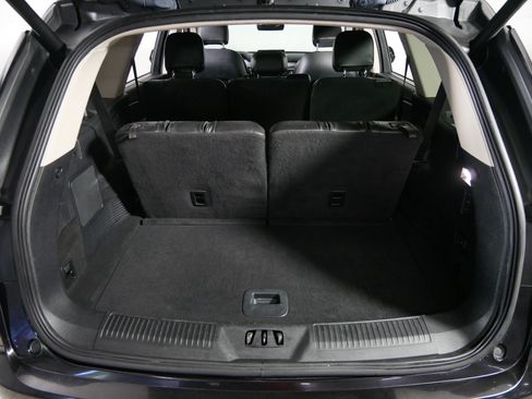 Used 2023 Lincoln Aviator AWD image 18
