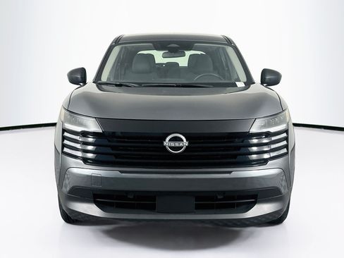 Used 2025 Nissan Kicks S FWD image 2