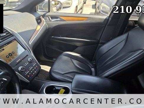 Used 2016 Lincoln MKC Reserve FWD image 39