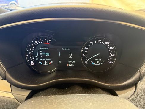 Used 2017 Lincoln MKC Premiere FWD image 21