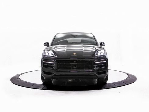 New 2026 Porsche Cayenne S image 10