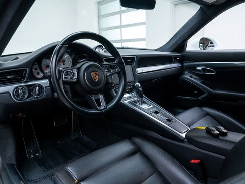 Used 2017 Porsche 911 Carrera S RWD image 20