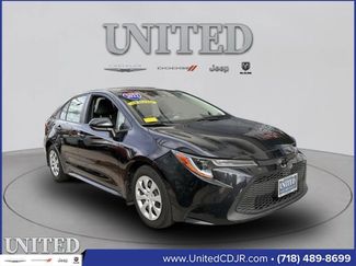 Used 2022 Toyota Corolla LE video 2