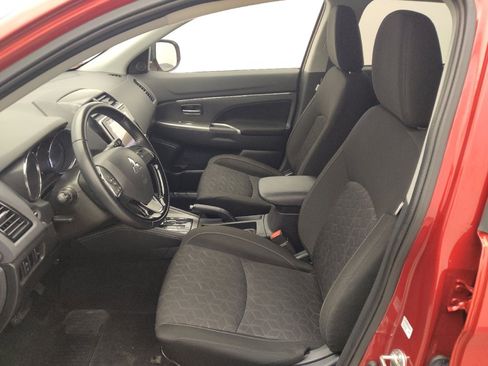 Used 2021 Mitsubishi Outlander Sport SE image 17