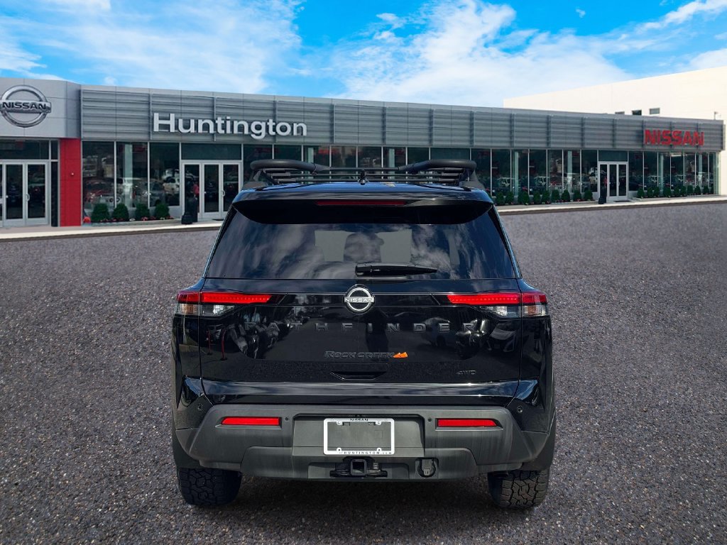 Used 2024 Nissan Pathfinder Rock Creek AWD/4WD image 9