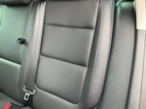 Used 2014 Volkswagen Tiguan SE FWD image 27