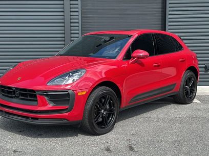 Certified 2023 Porsche Macan w/ Premium Package Plus