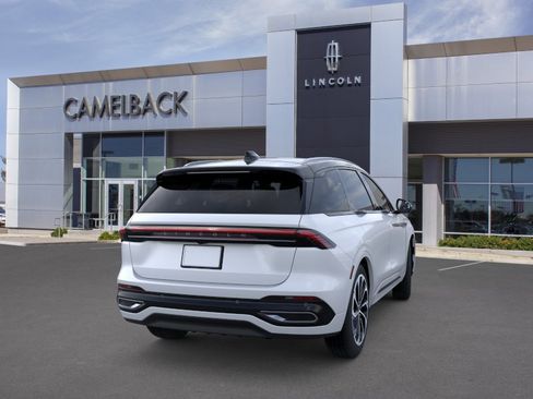 New 2026 Lincoln Nautilus Reserve AWD/4WD image 8