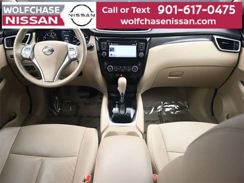 Used 2015 Nissan Rogue SL w/ SL Premium Package image 9