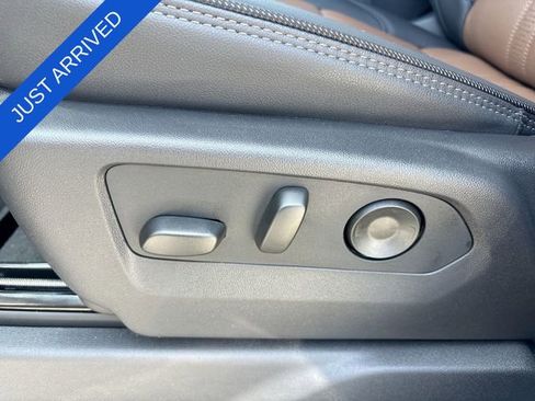 New 2026 Chevrolet Silverado 1500 High Country AWD/4WD image 12