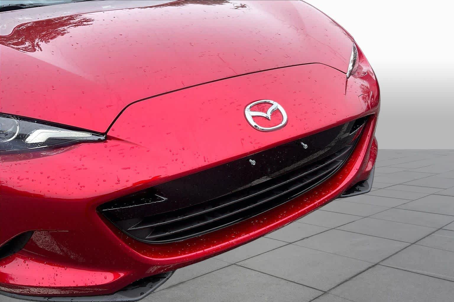 Used 2024 MAZDA MX-5 Miata RF Grand Touring RWD image 28