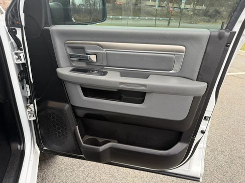 Used 2019 RAM 1500 Big Horn AWD/4WD image 28