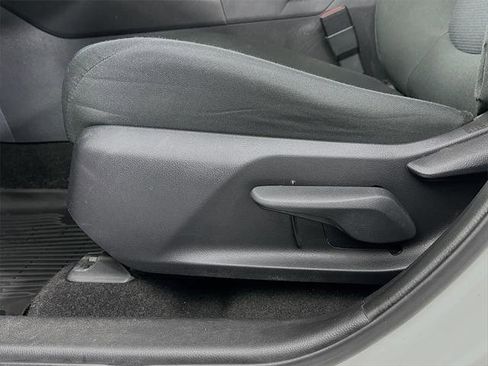 Certified 2019 Toyota RAV4 LE image 20