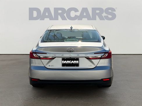 Used 2025 Toyota Camry LE image 6